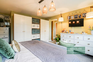 Photo 40- click for photo gallery